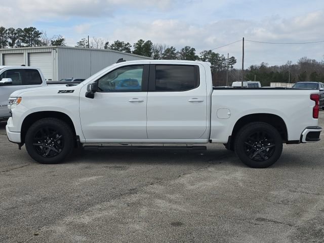 Used 2023 Chevrolet Silverado 1500 RST image 2