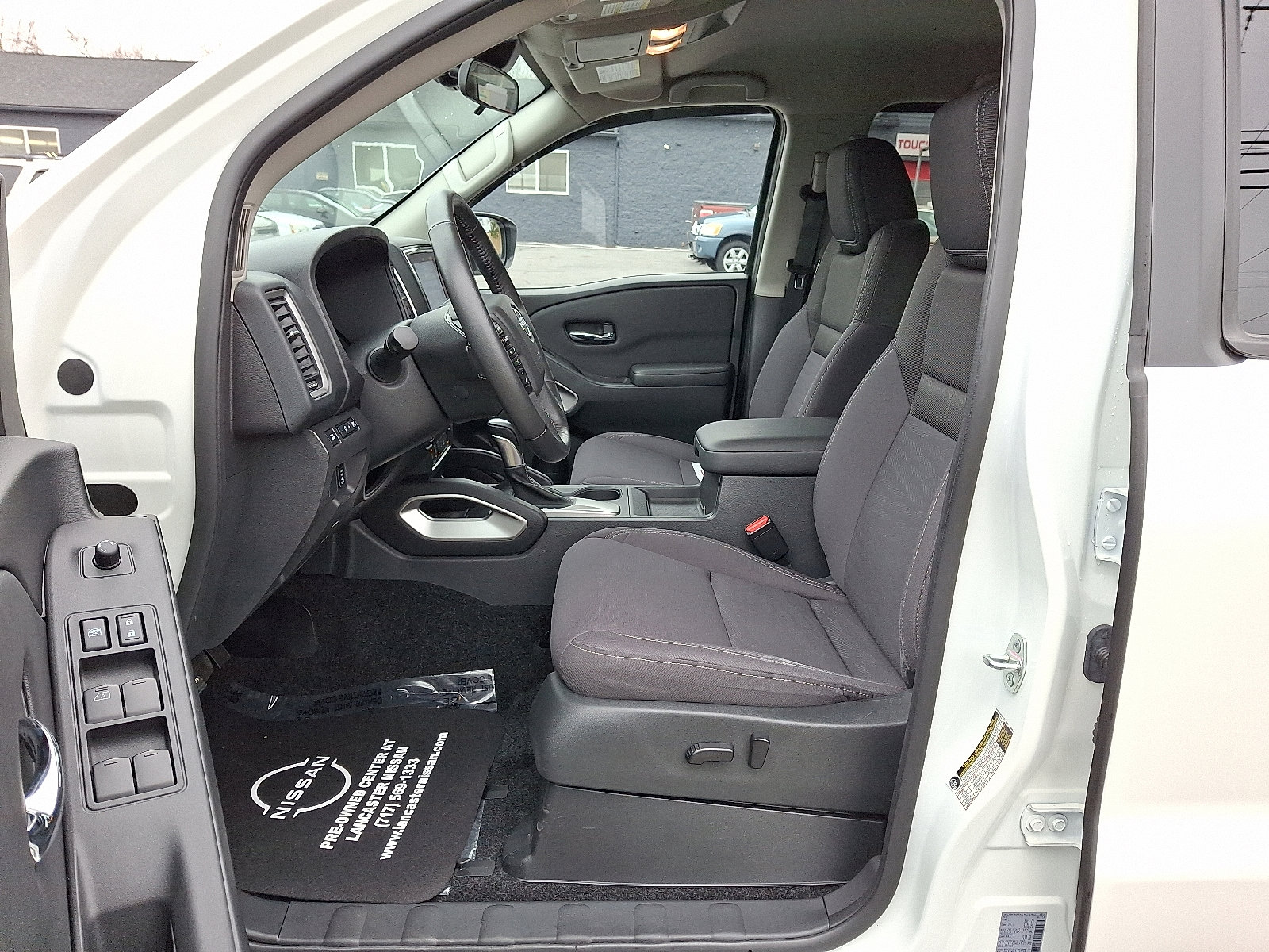 Certified 2023 Nissan Frontier SV w/ Technology Package image 16