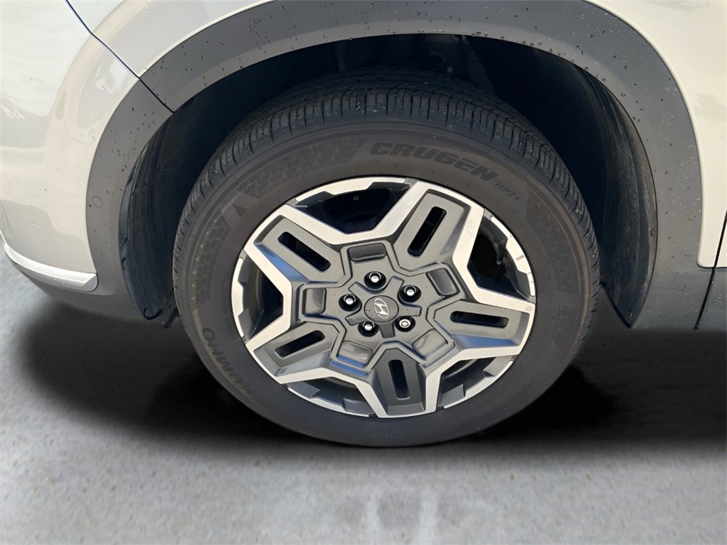 Used 2022 Hyundai Santa Fe Limited image 9