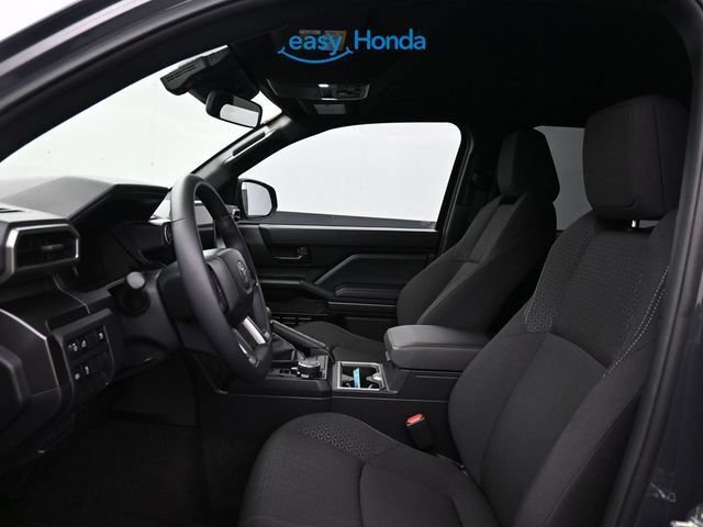 Used 2025 Toyota 4Runner SR5 AWD/4WD image 14