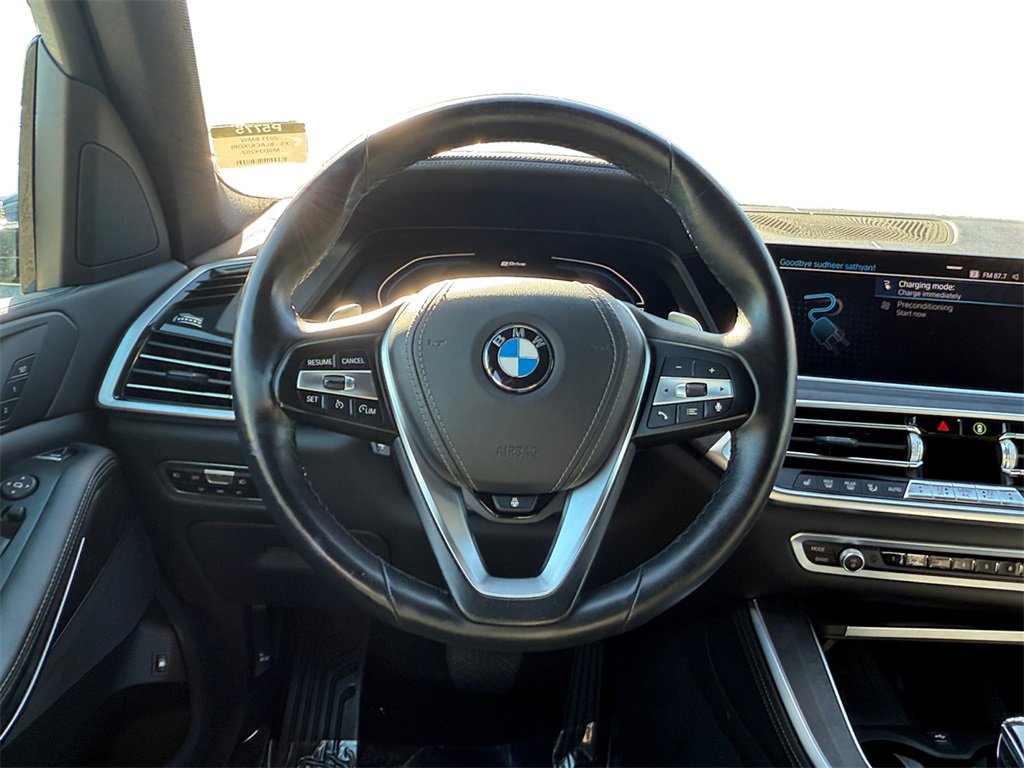 Used 2021 BMW X5 xDrive45e w/ Parking Assistance Package image 12