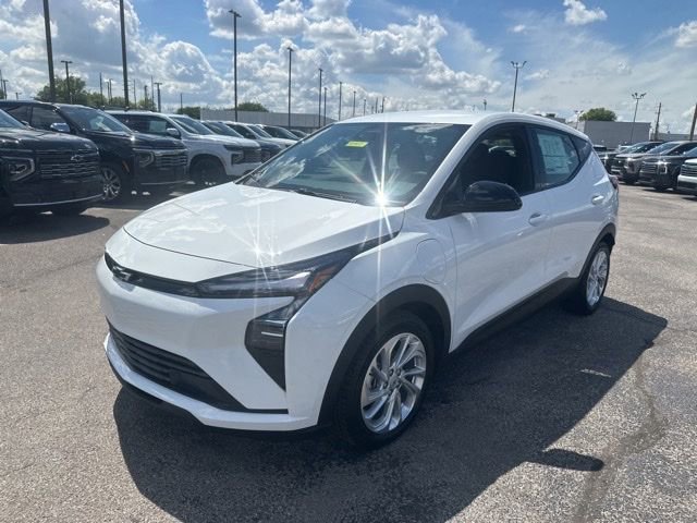New 2027 Chevrolet Bolt LT FWD image 7