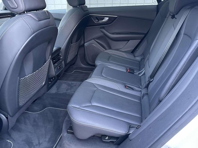 Used 2023 Audi Q8 Premium w/ Convenience Package image 13
