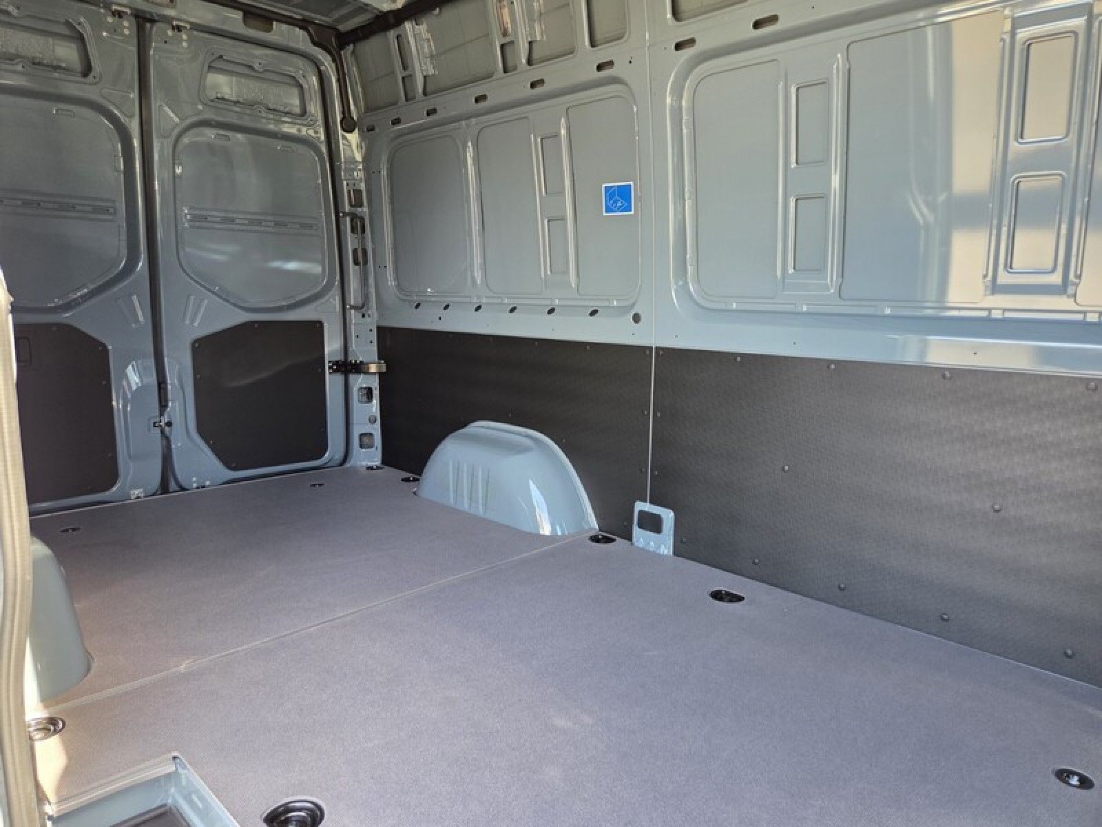 New 2026 Mercedes-Benz Sprinter 2500 image 17