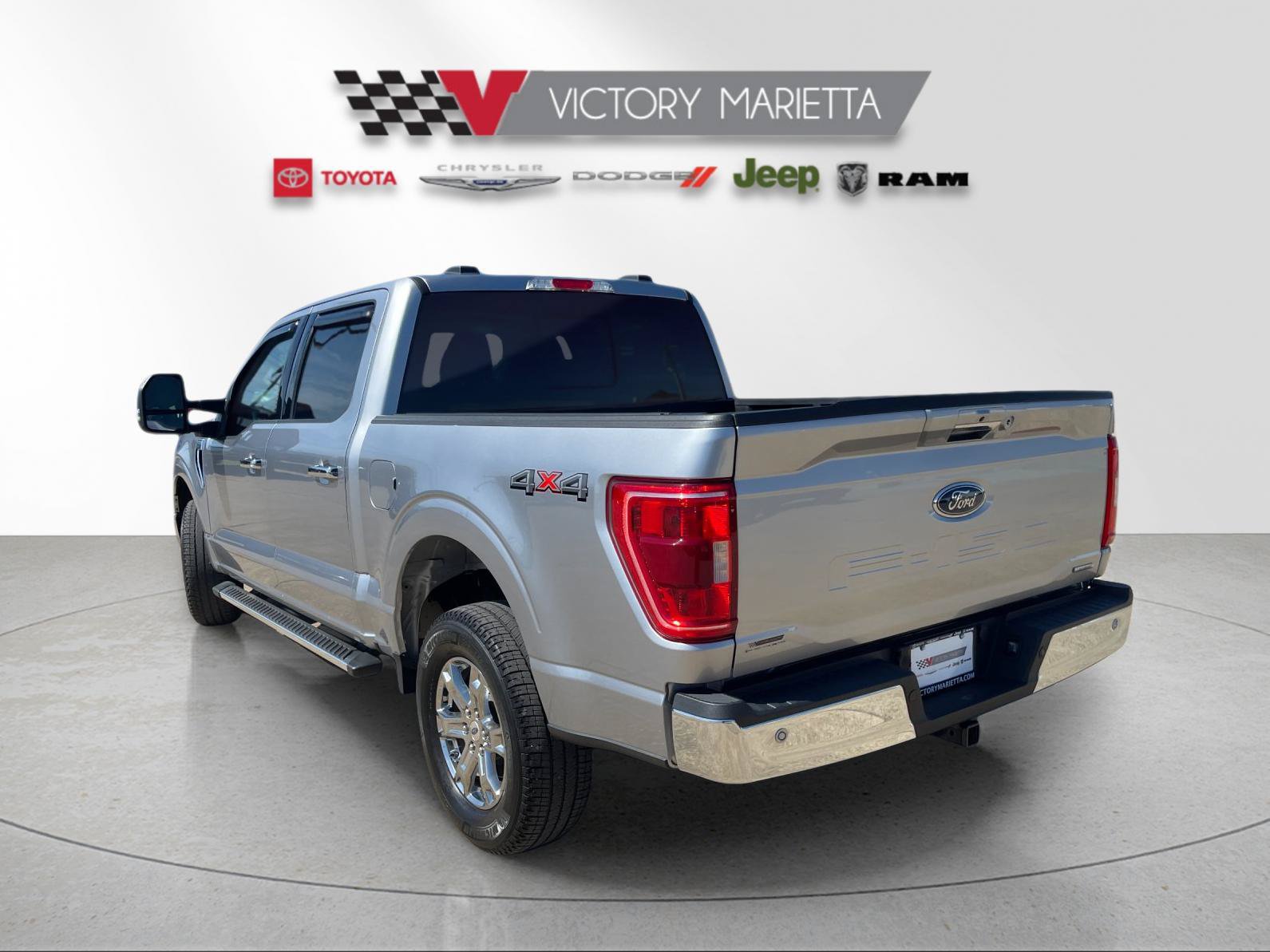 Used 2022 Ford F150 XLT w/ Equipment Group 302A High AWD/4WD image 3