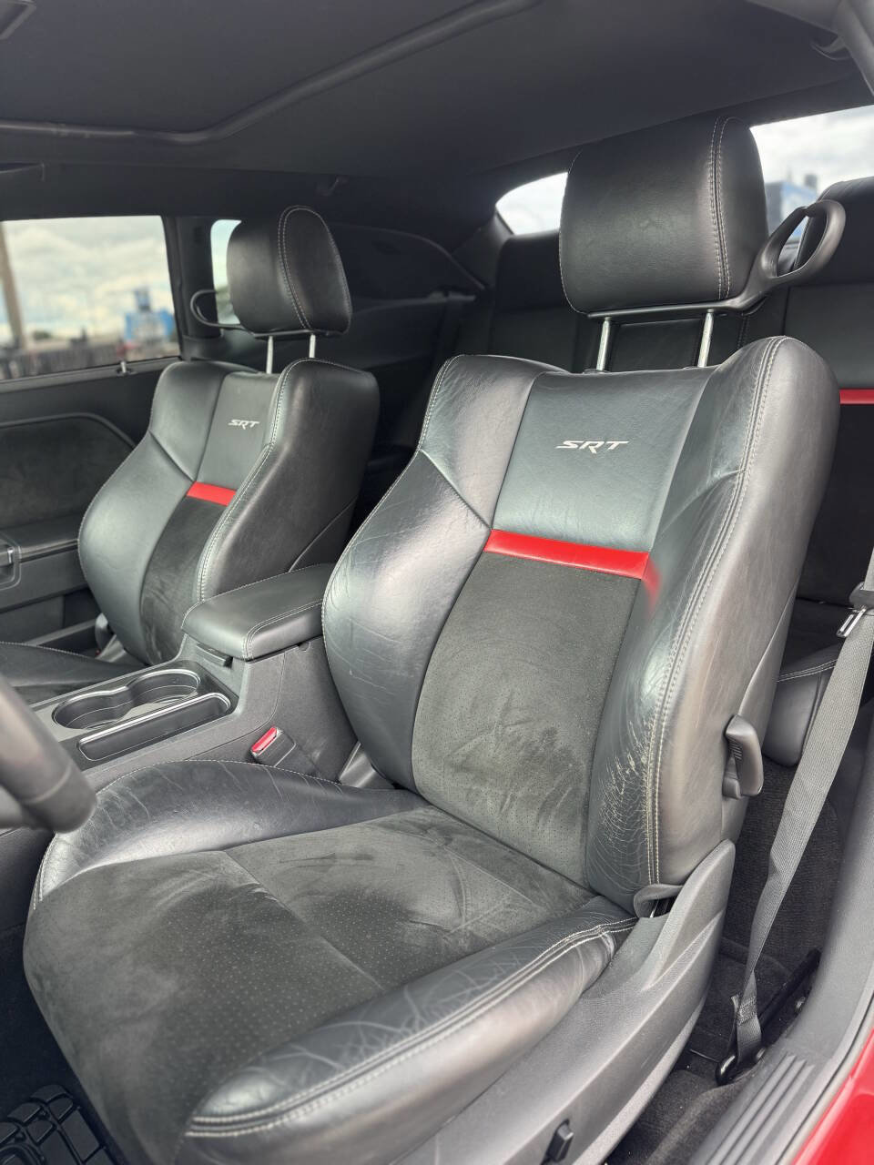 Used 2010 Dodge Challenger SRT8 w/ SRT Option Group II image 11