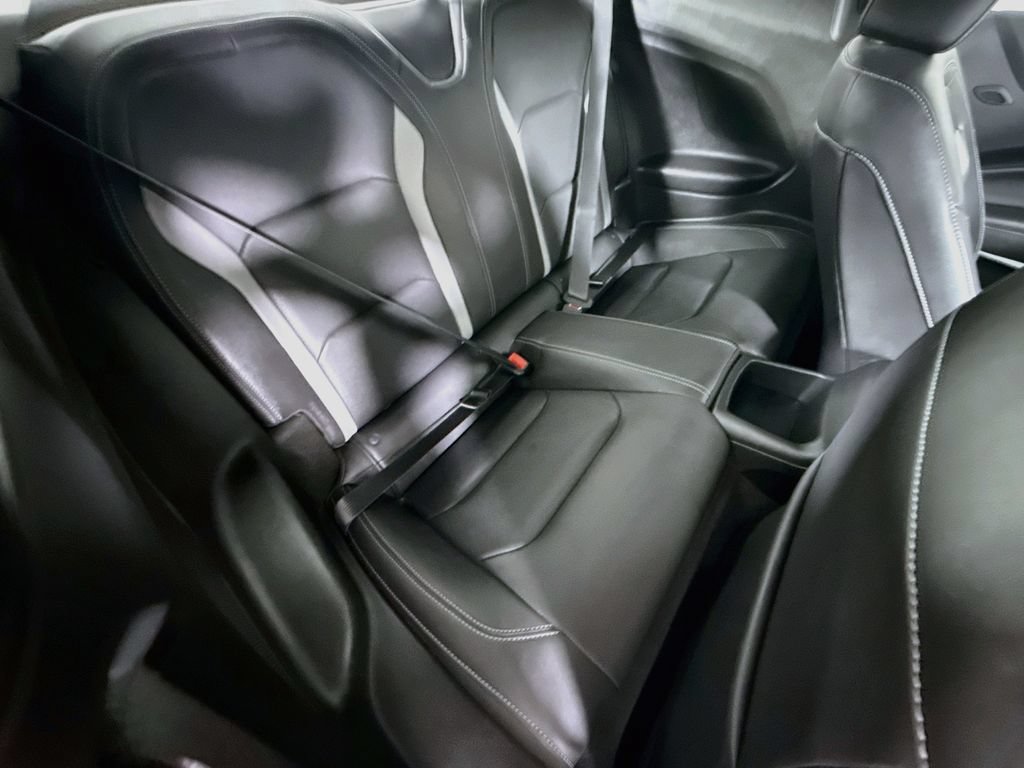 Used 2019 Chevrolet Camaro LT RWD image 26