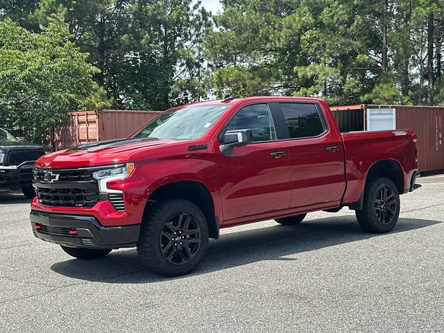 Used 2023 Chevrolet Silverado 1500 LT Trail Boss w/ LT Trail Boss Premium Package AWD/4WD image 3