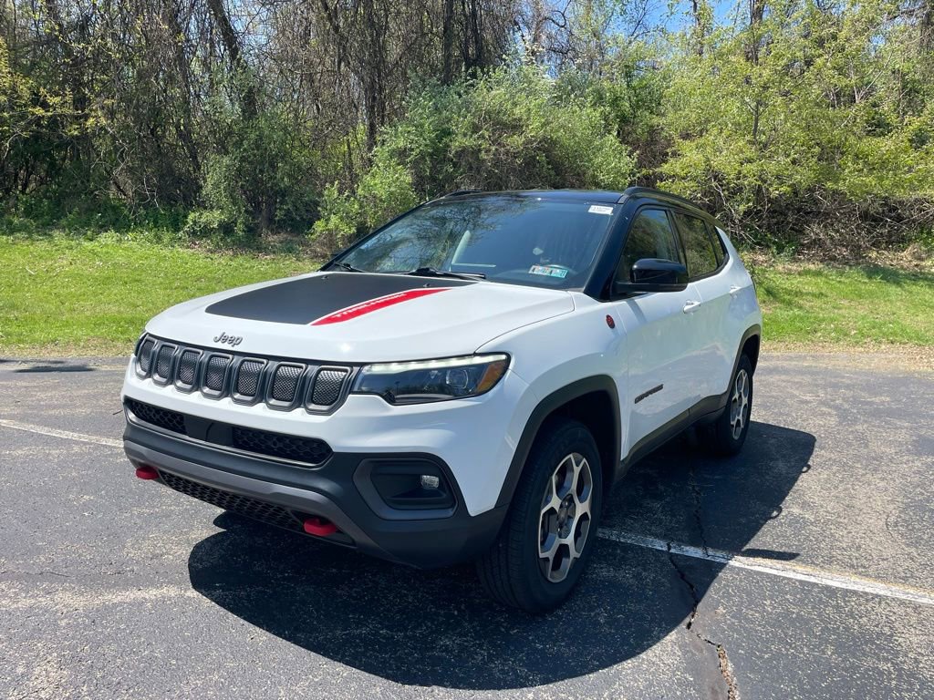 Used 2022 Jeep Compass Trailhawk w/ Trailhawk Elite Group AWD/4WD image 7