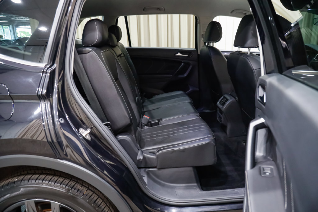 Used 2022 Volkswagen Tiguan SE FWD image 16