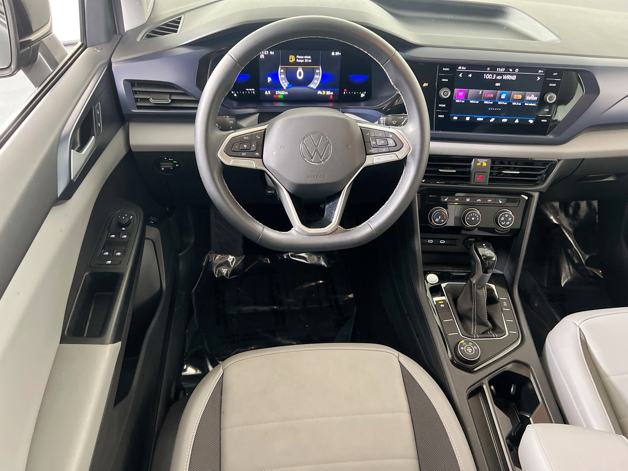 Used 2023 Volkswagen Taos SE AWD/4WD image 21