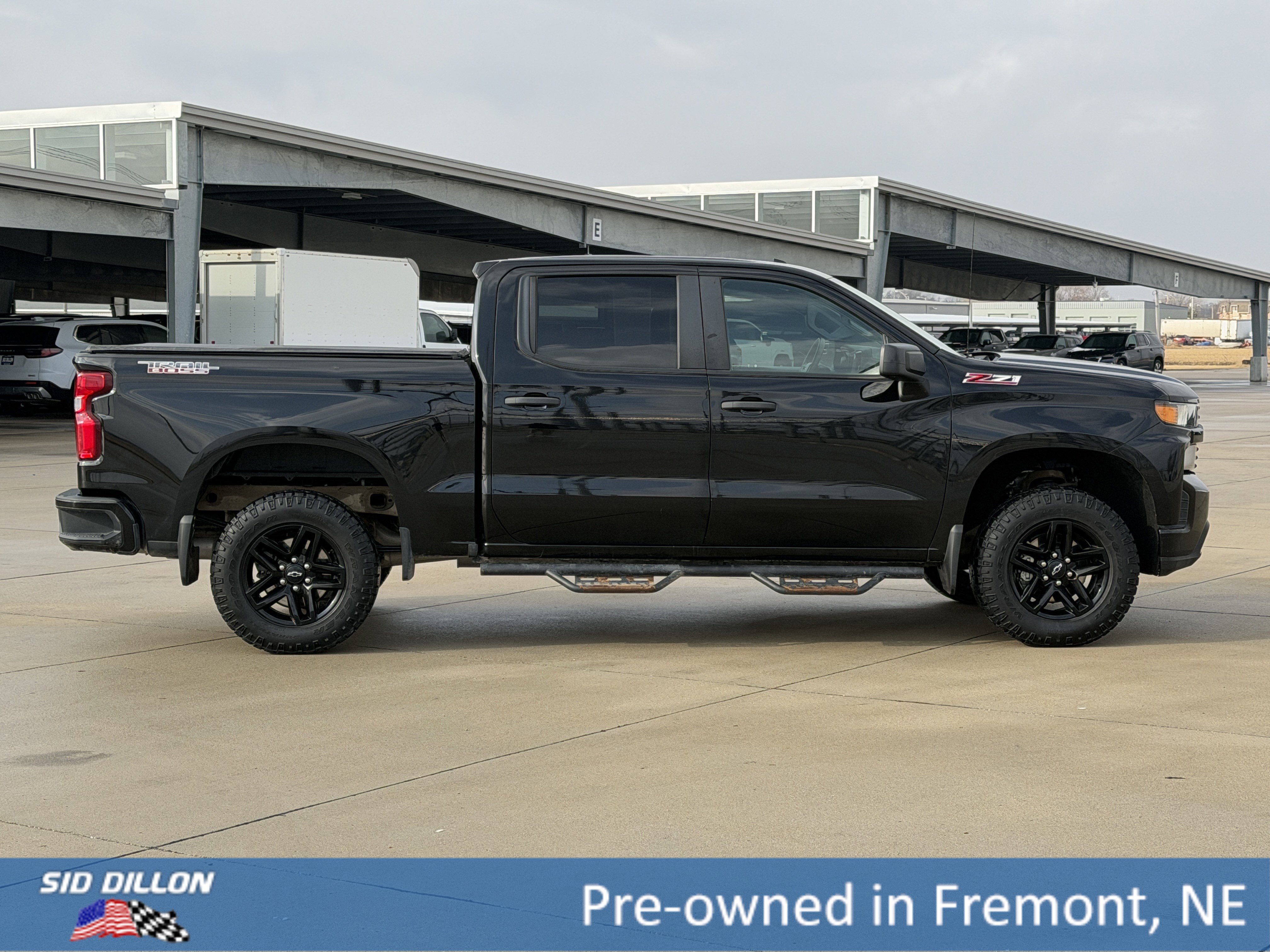 Certified 2021 Chevrolet Silverado 1500 Custom Trail Boss w/ Midnight Edition AWD/4WD image 3