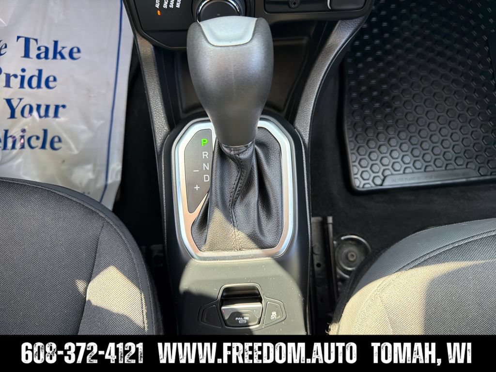 Used 2020 Jeep Renegade Altitude AWD/4WD image 20