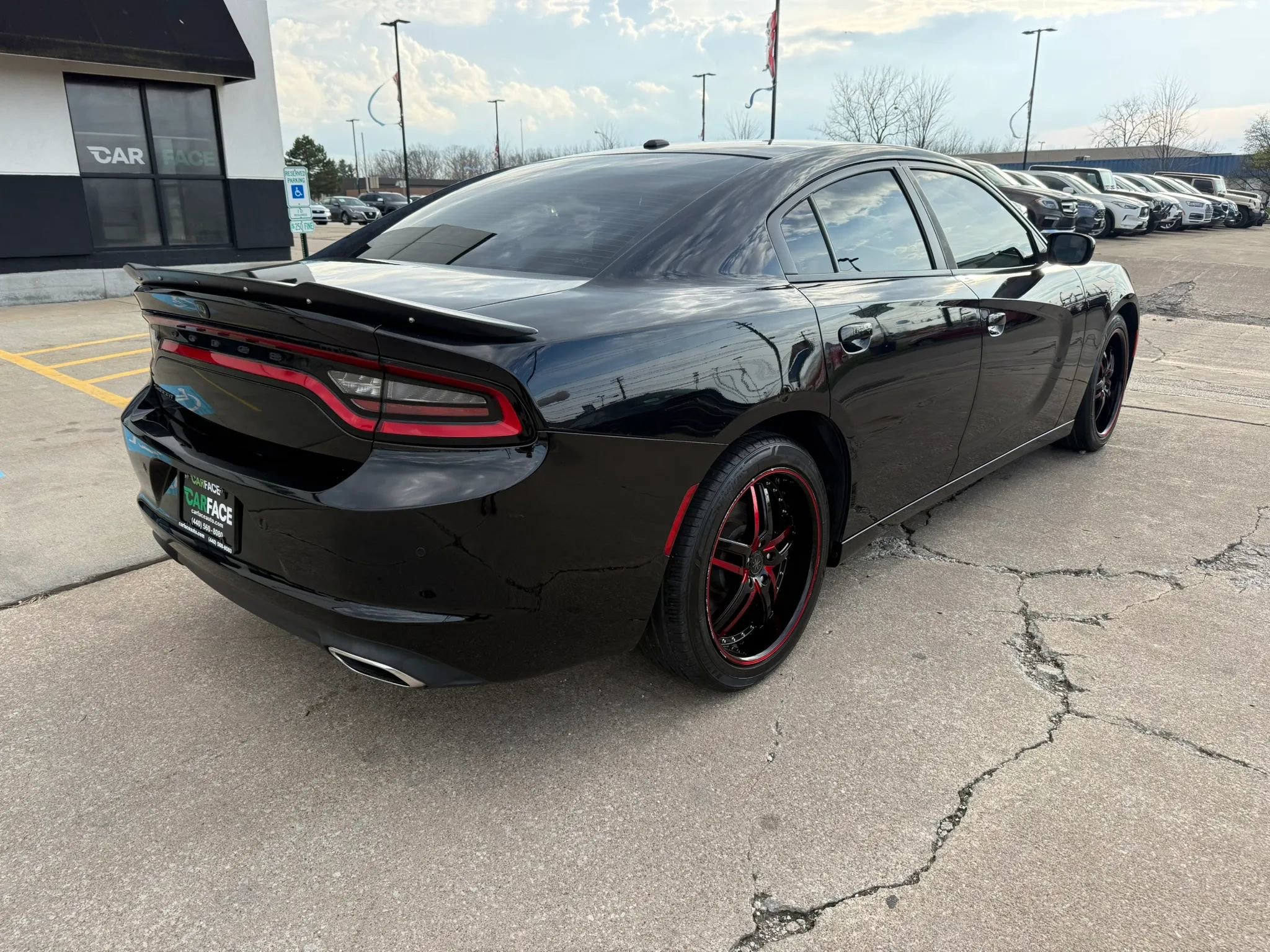 Used 2020 Dodge Charger SXT w/ Blacktop Package RWD image 15