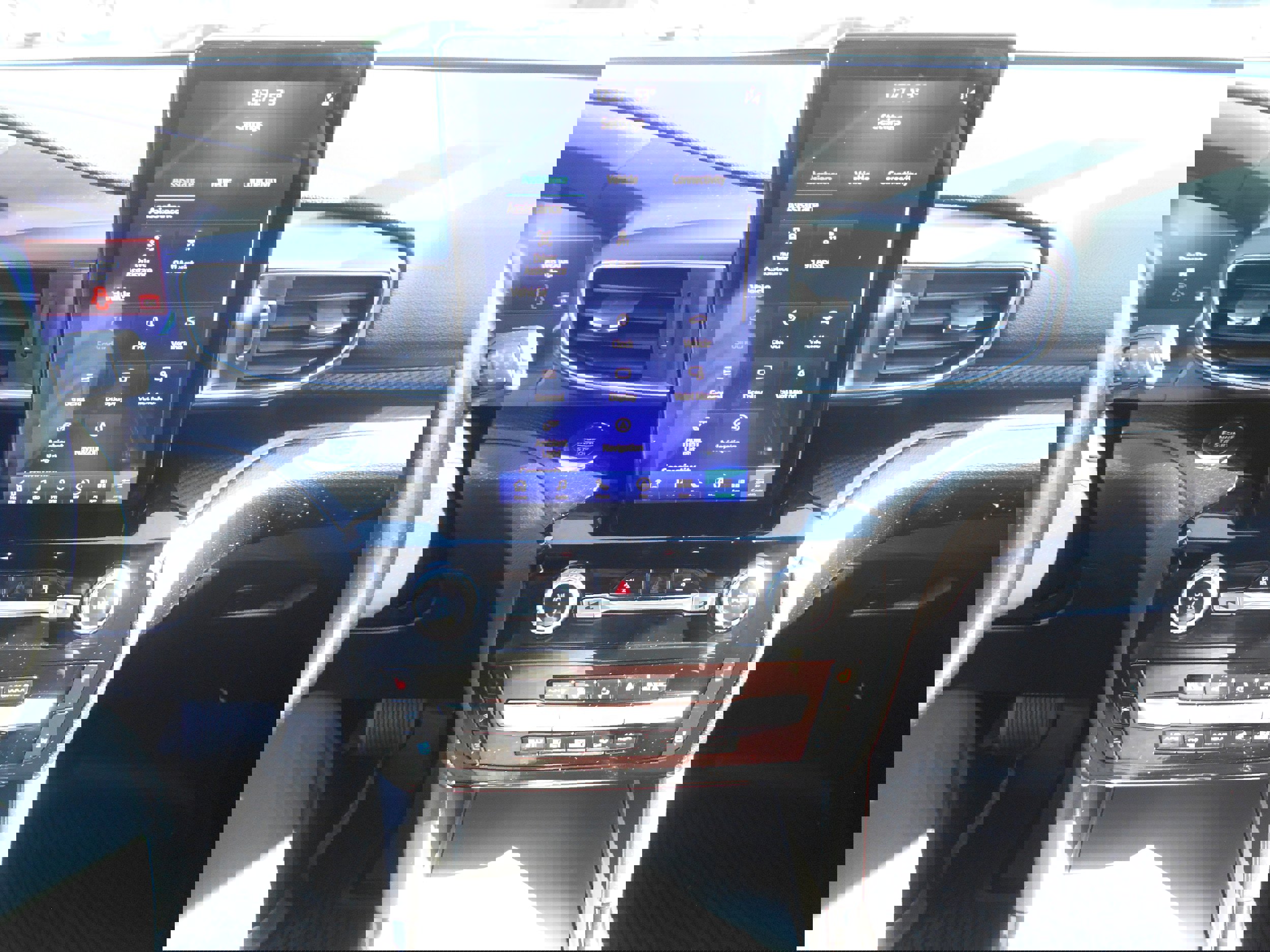 Used 2022 Ford Explorer ST w/ Equipment Group 401A image 12