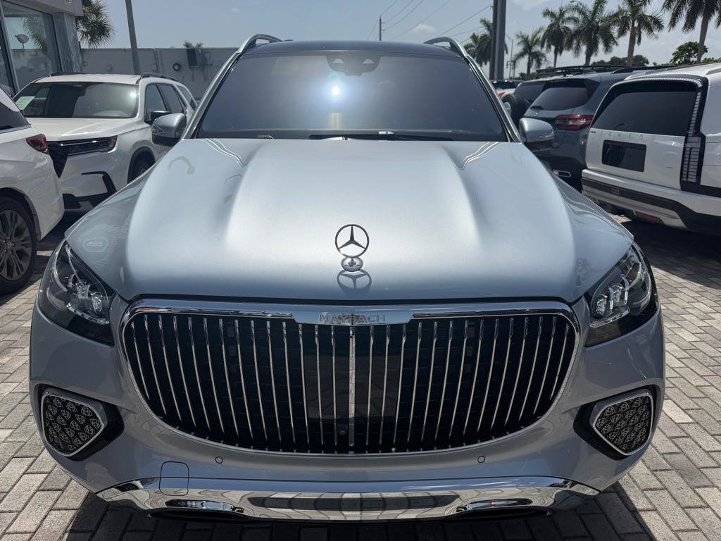Used 2024 Mercedes-Benz Maybach GLS 600 4MATIC image 5