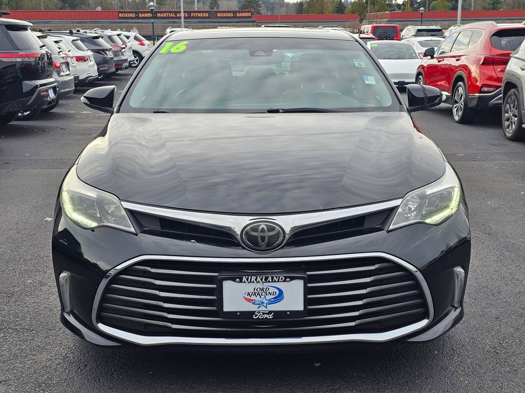 Used 2016 Toyota Avalon Limited image 2