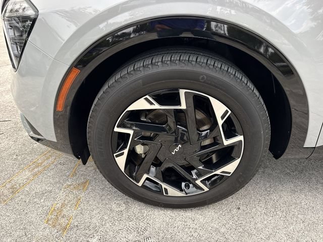 Used 2024 Kia Sportage SX FWD image 10