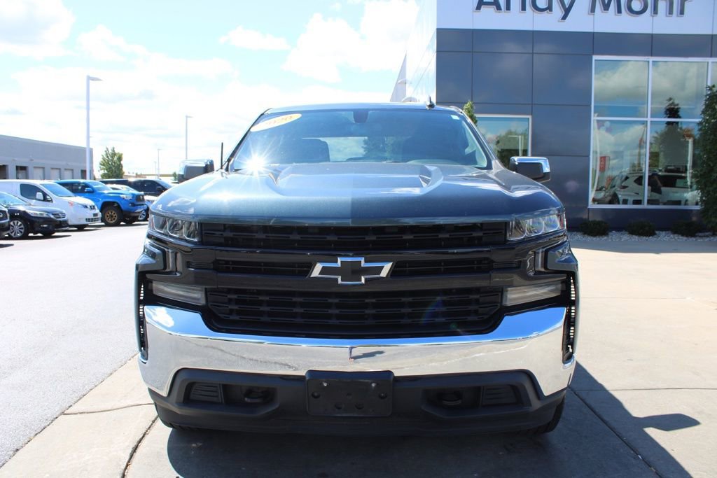 Used 2020 Chevrolet Silverado 1500 LT image 2