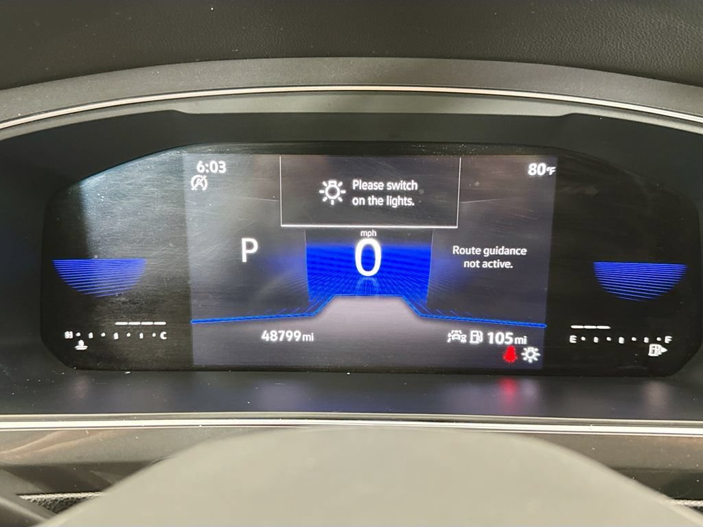 Used 2023 Volkswagen Tiguan SE w/ Panoramic Sunroof Package FWD image 33
