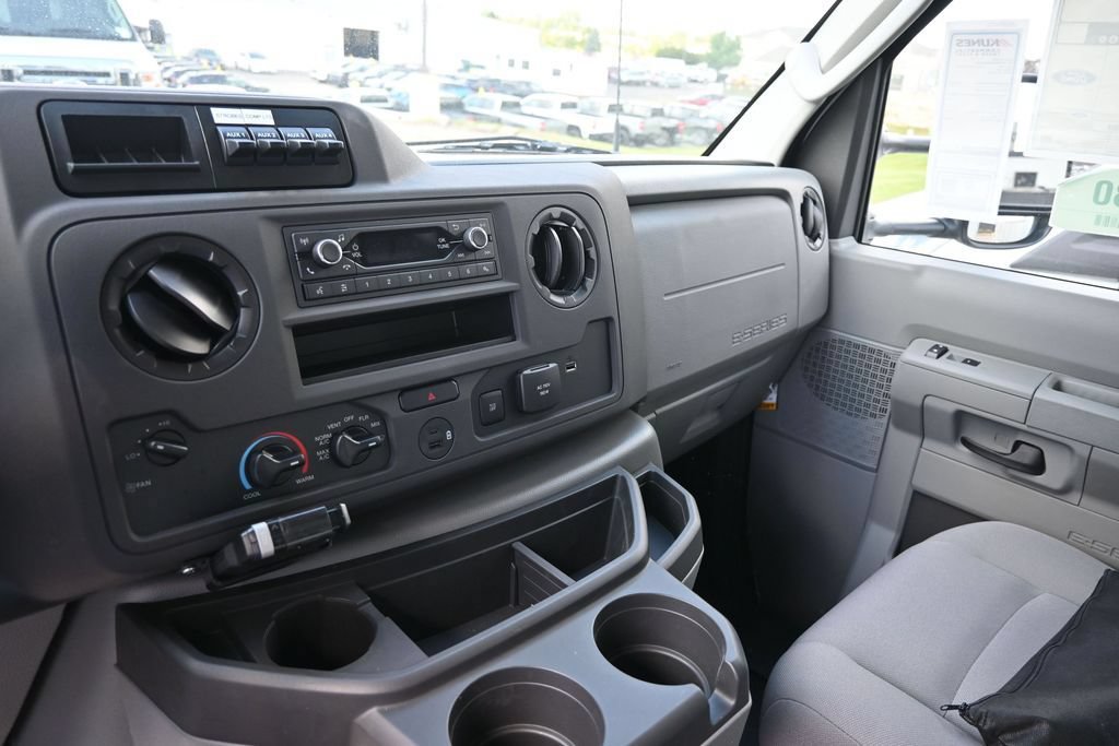 New 2025 Ford E-350 and Econoline 350 Super Duty w/ Power Equipment Group RWD image 19