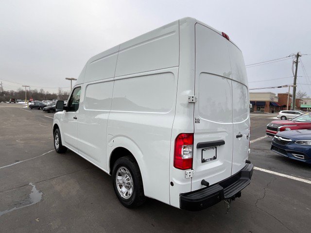 Used 2020 Nissan NV 2500 SV image 3