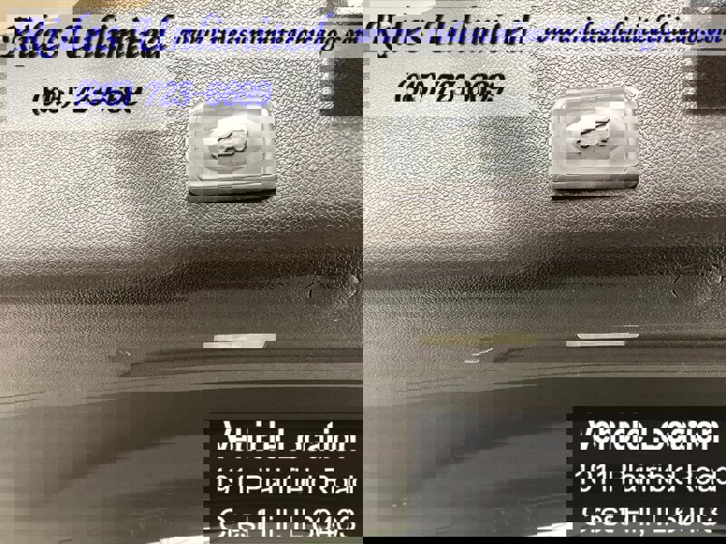 Used 2013 GMC Acadia SLE image 26