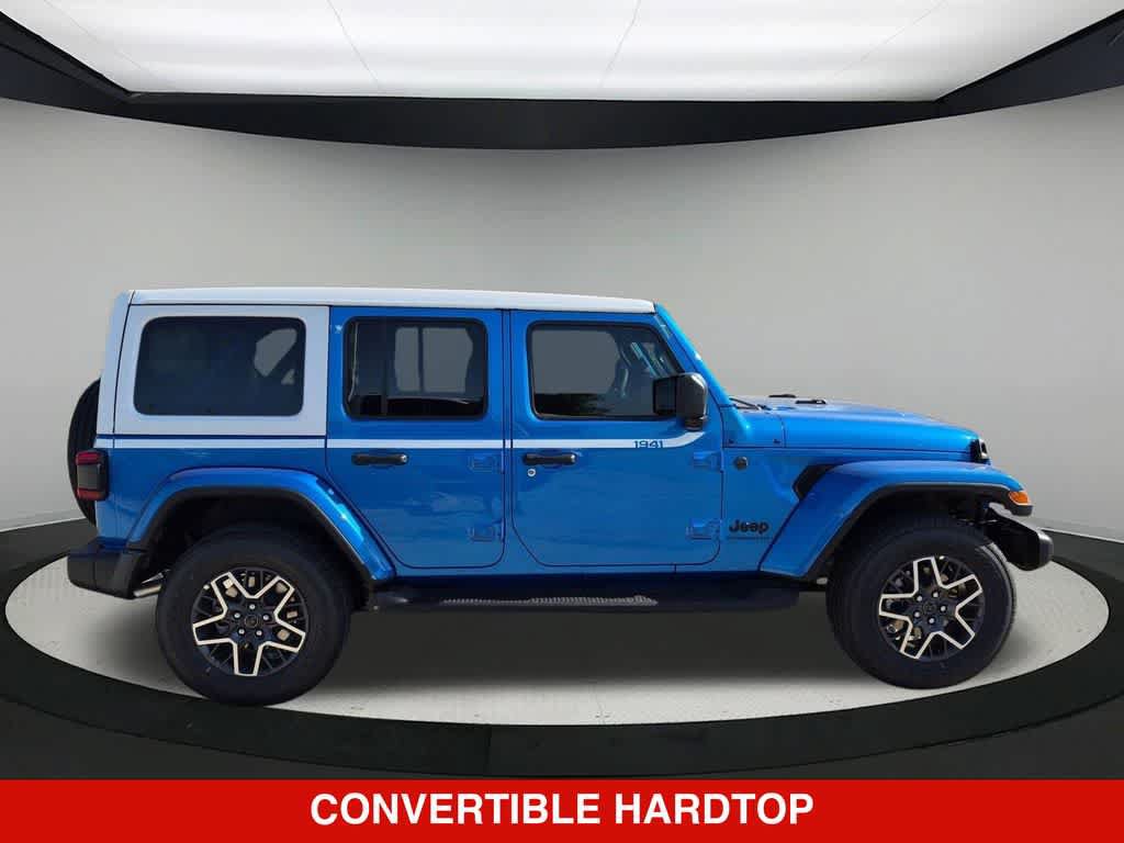 New 2026 Jeep Wrangler Unlimited Sahara w/ Whitecap Package AWD/4WD image 8