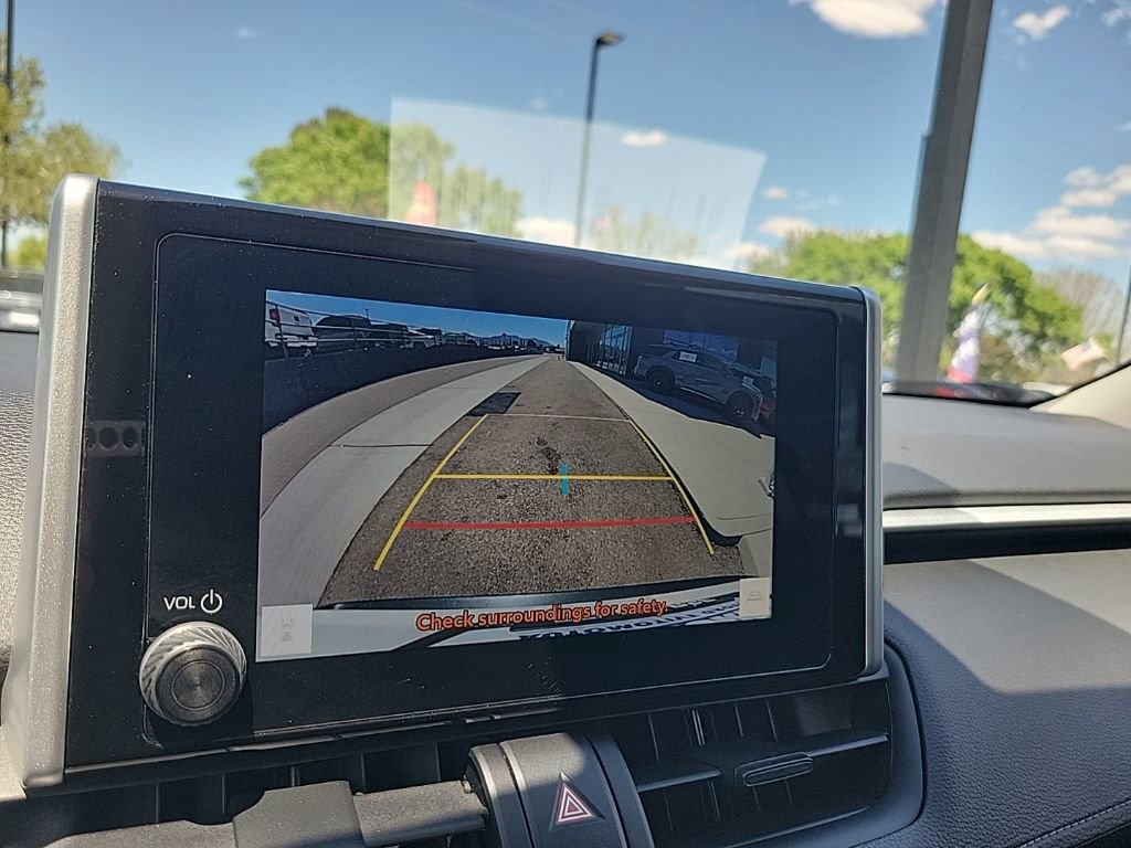 Used 2023 Toyota RAV4 XLE image 30