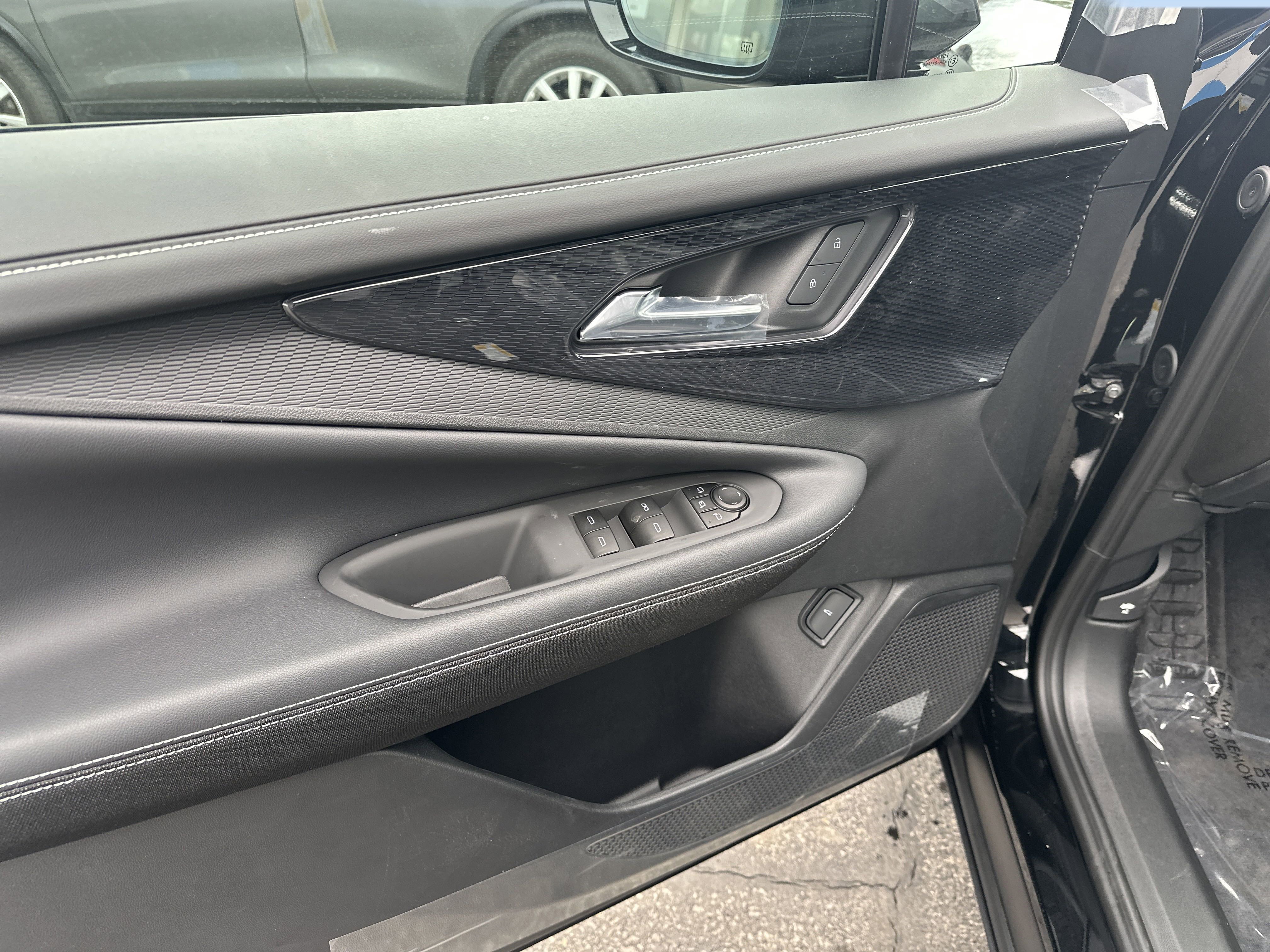 New 2025 Chevrolet Blazer EV LT image 18