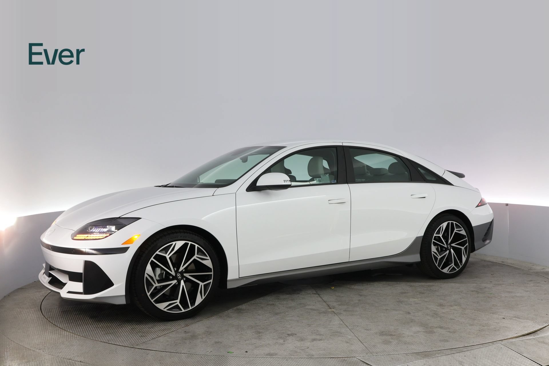 Used 2024 Hyundai Ioniq 6 Limited RWD image 18