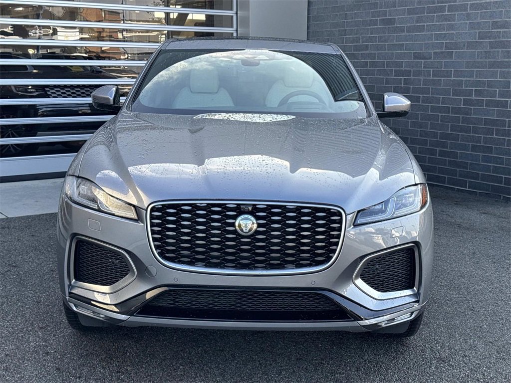 New 2026 Jaguar F-PACE R-Dynamic S image 2