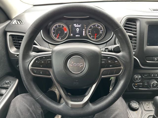 Used 2019 Jeep Cherokee Latitude w/ Popular Appearance Group image 24