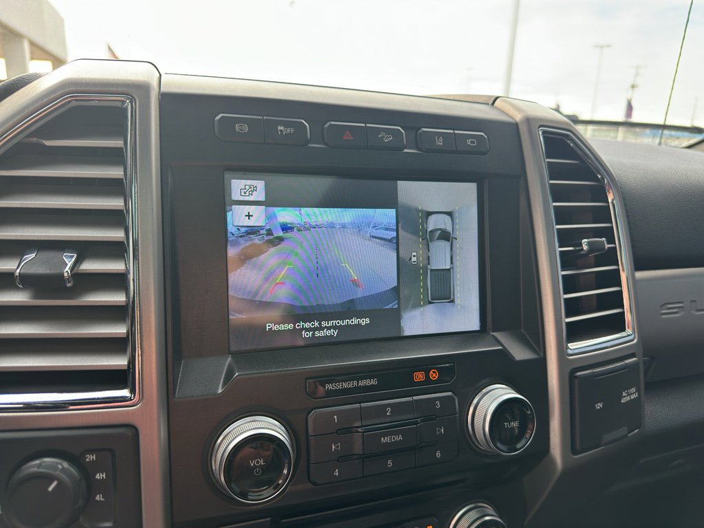 Used 2017 Ford F350 Platinum w/ Platinum Ultimate Package image 24