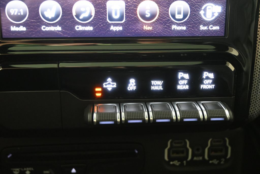 Used 2019 RAM 1500 Limited AWD/4WD image 32