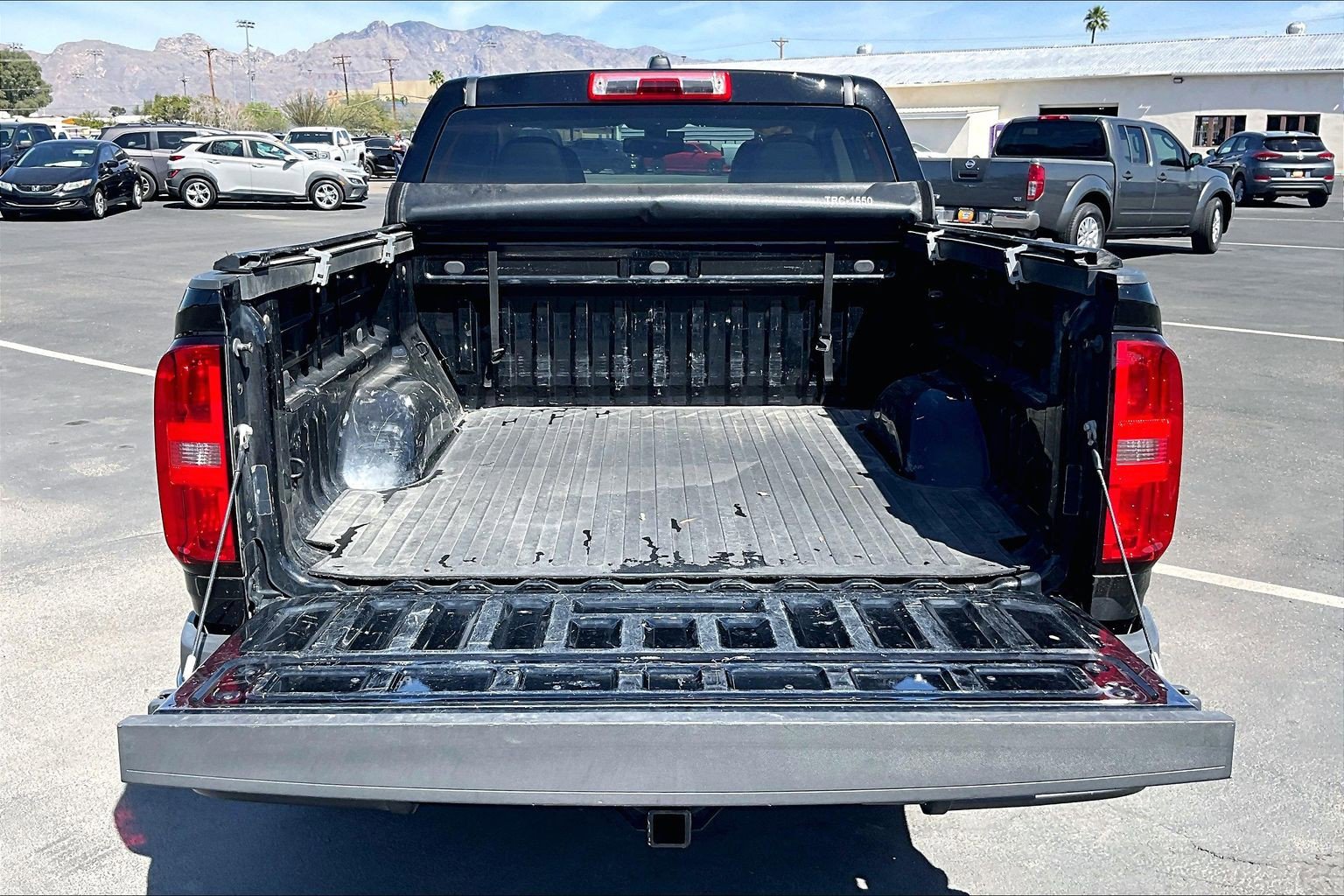 Used 2015 Chevrolet Colorado Z71 AWD/4WD image 26
