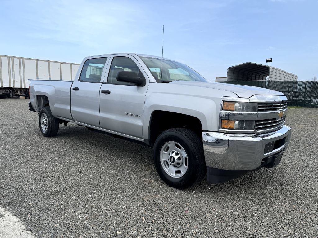 Used 2015 Chevrolet Silverado 2500 W/T RWD image 3