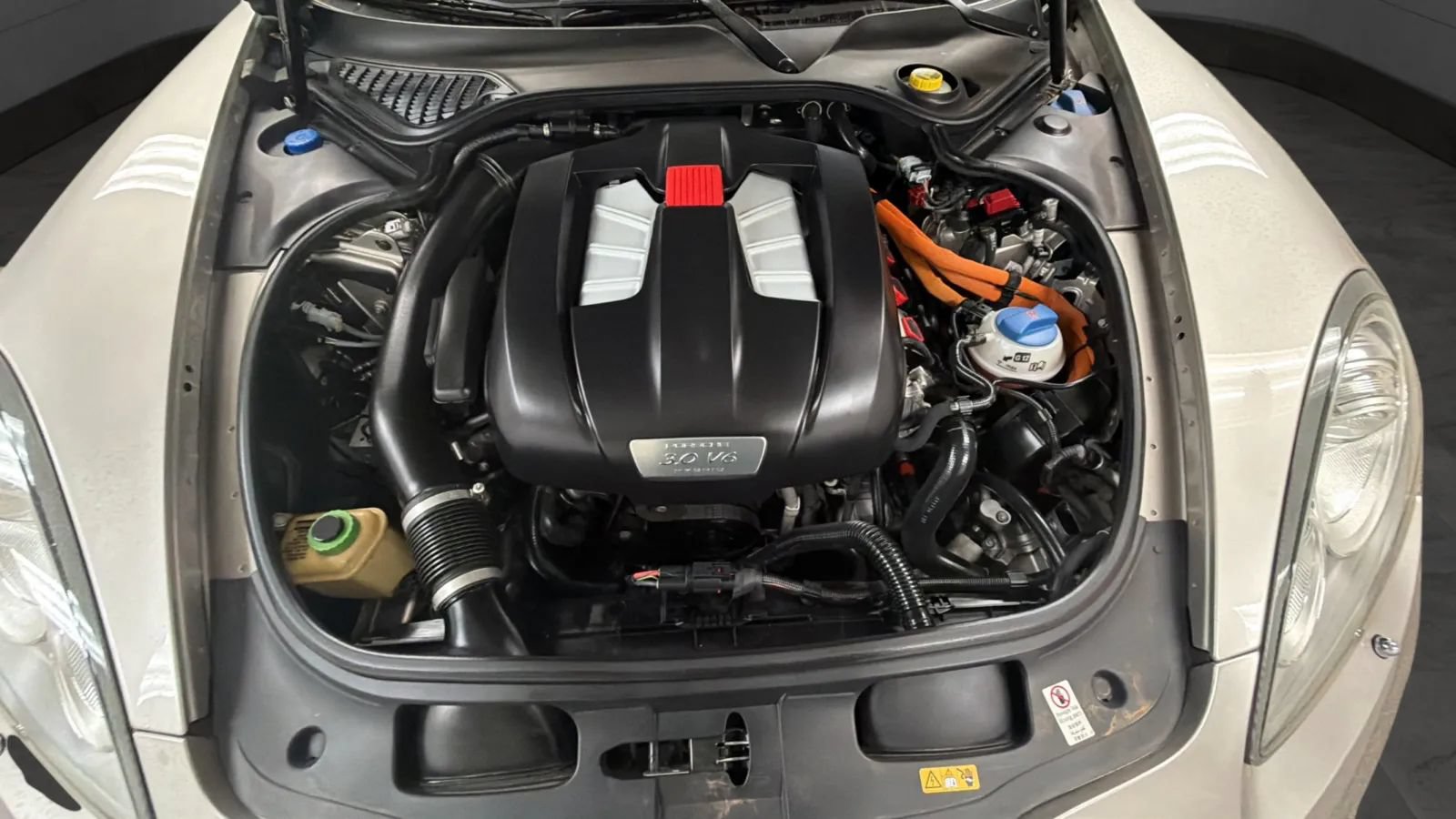 Used 2012 Porsche Panamera S RWD image 22