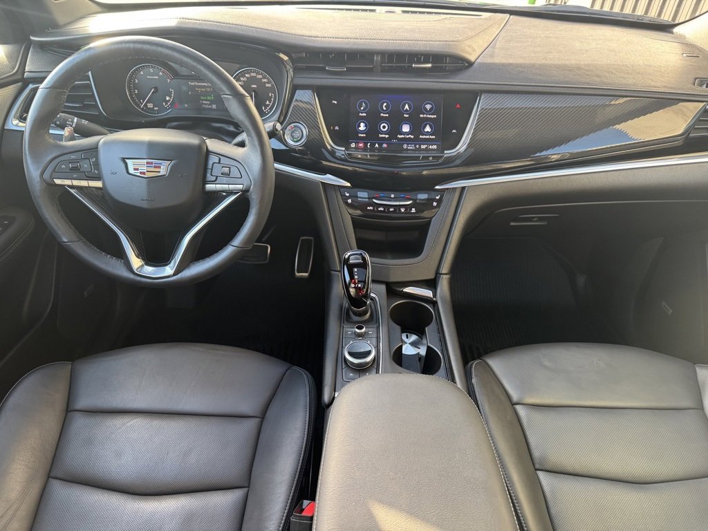 Used 2024 Cadillac XT6 Sport image 12