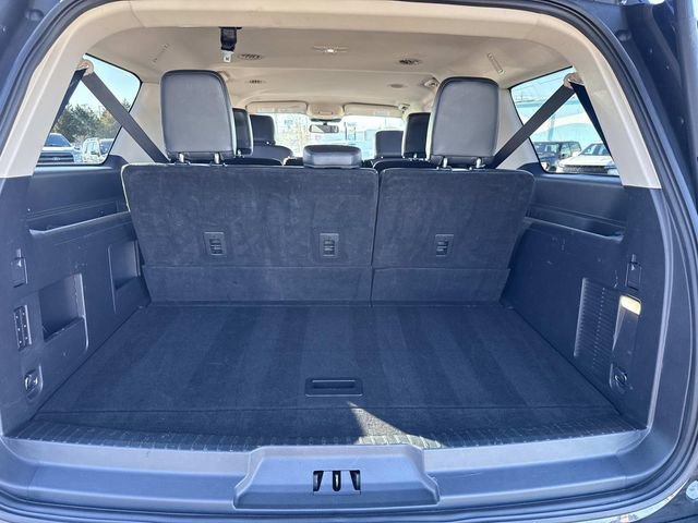 Used 2024 Ford Expedition Max XLT image 7