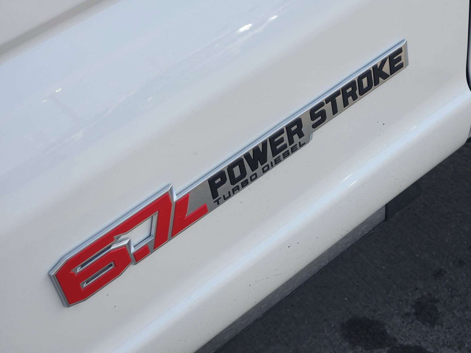 New 2026 Ford F350 Platinum w/ Platinum Plus Package image 13