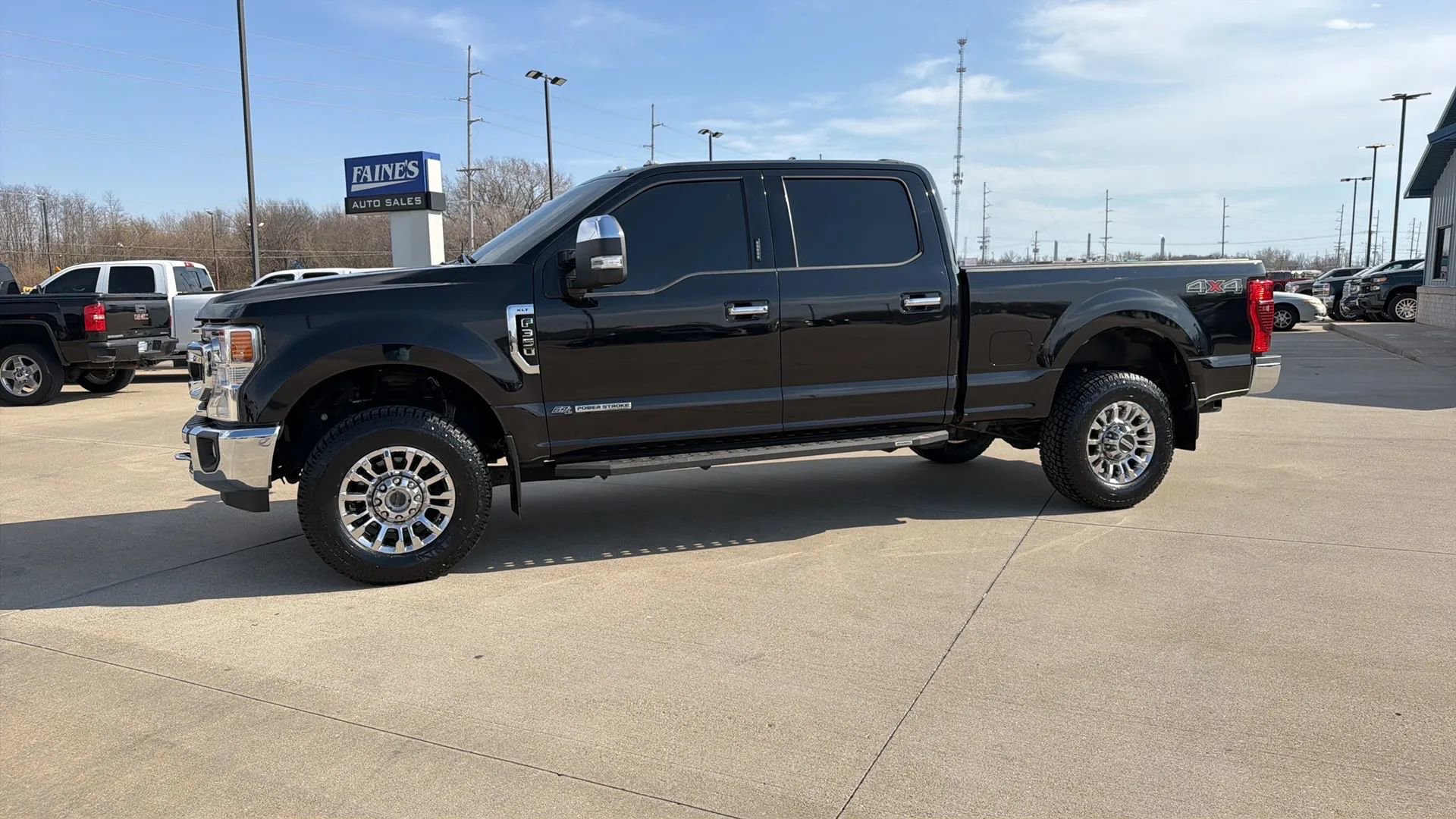 Used 2020 Ford F350 XLT w/ XLT Premium Package AWD/4WD image 7