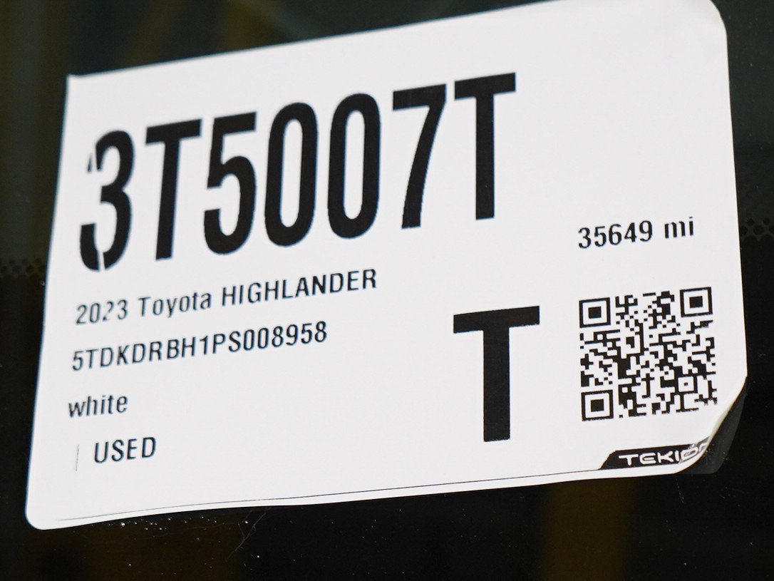 Used 2023 Toyota Highlander Limited AWD/4WD image 35