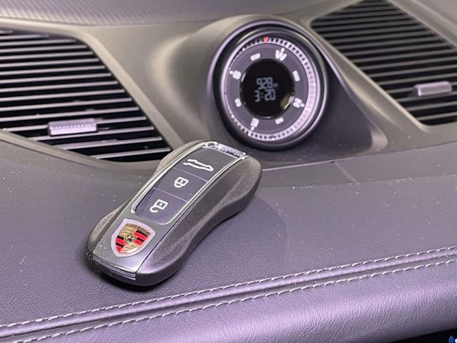 New 2026 Porsche Cayenne S image 46