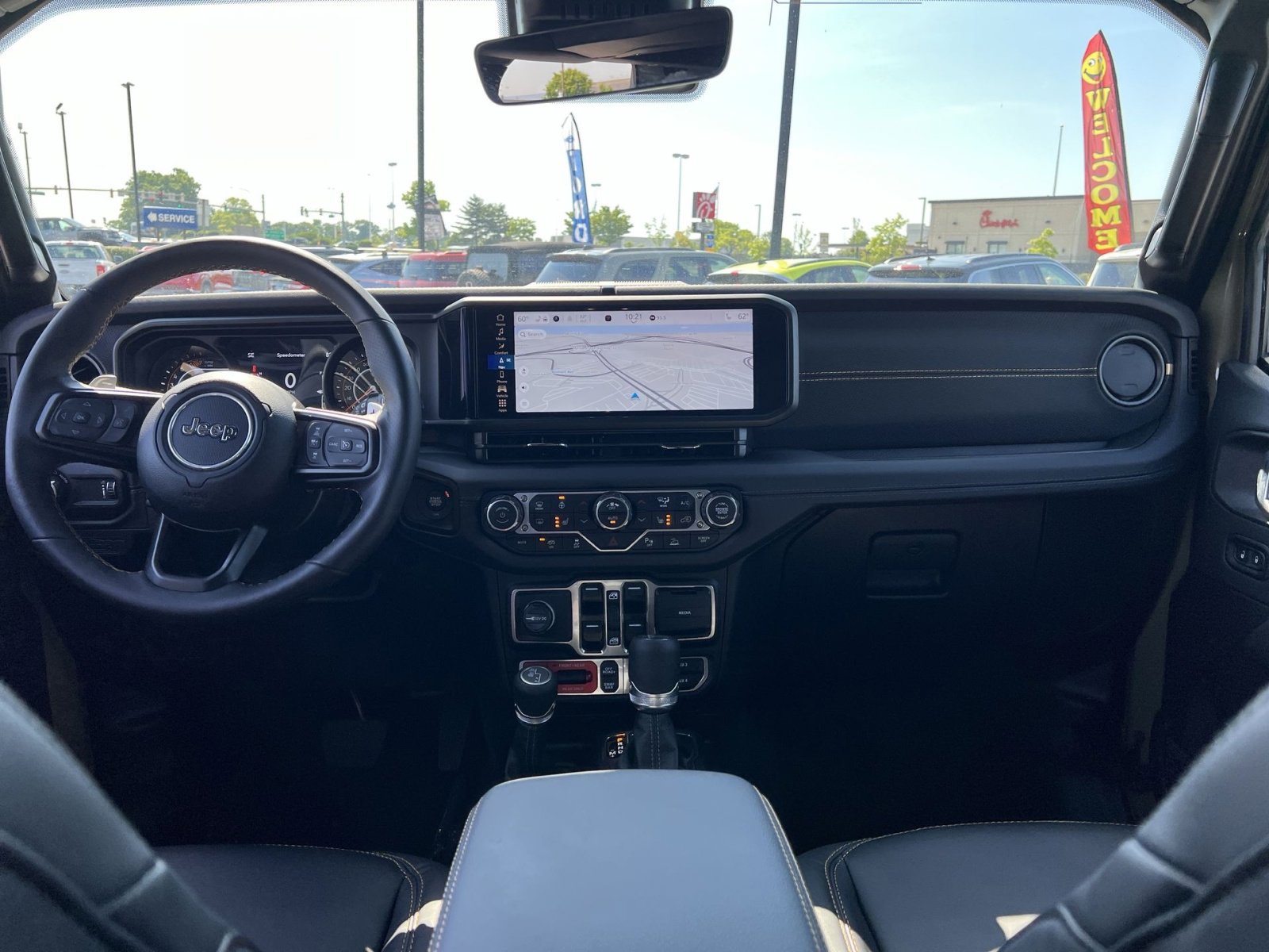 Used 2025 Jeep Wrangler Unlimited Rubicon 392 AWD/4WD image 31