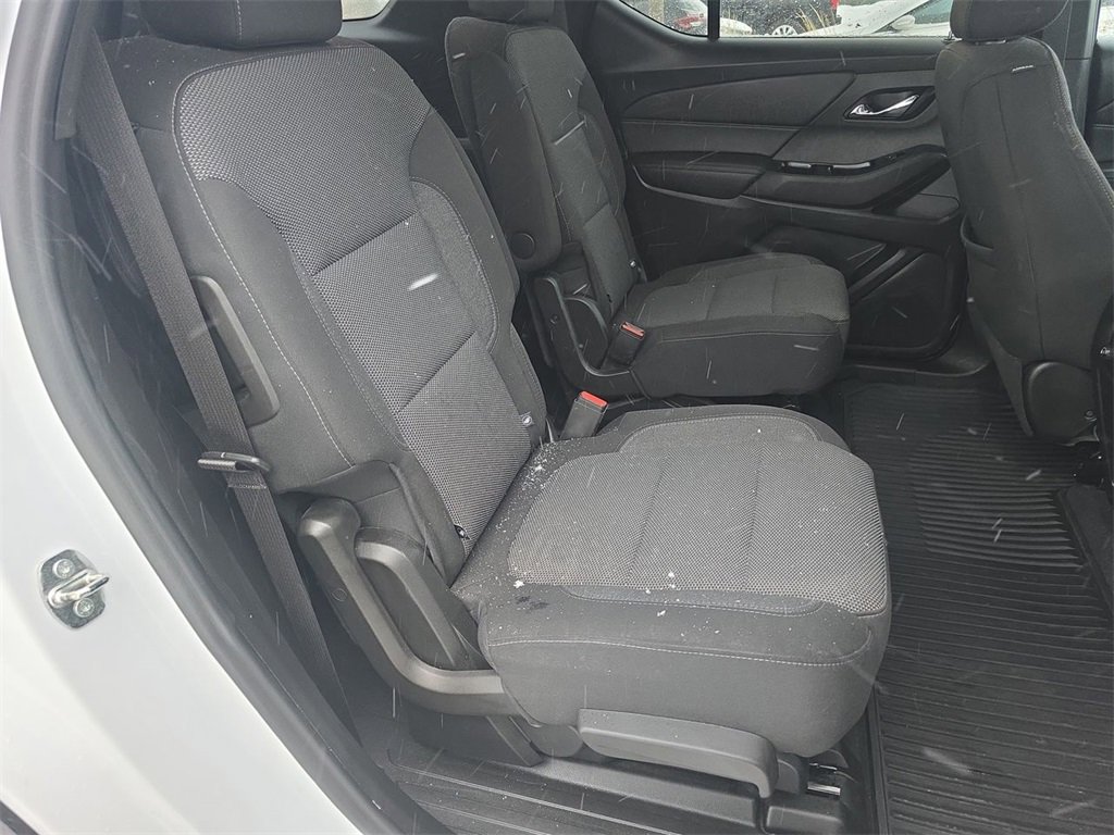 Certified 2022 Chevrolet Traverse LT w/ Midnight/Sport Edition image 28