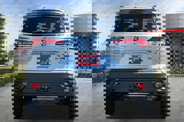 Used 2024 Toyota Corolla Cross SE AWD/4WD image 6