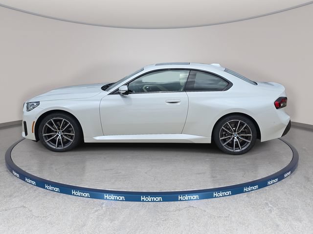 Used 2025 BMW 230i xDrive Coupe w/ Premium Package AWD/4WD image 9