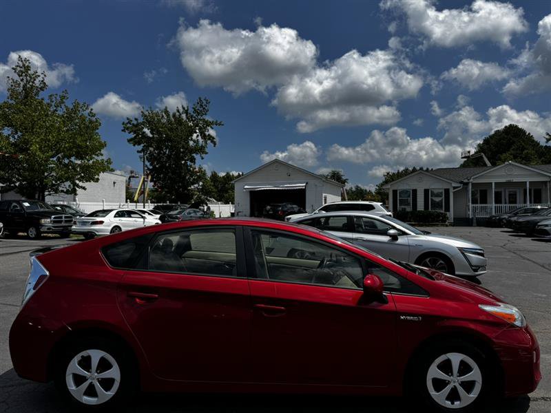 Used 2012 Toyota Prius Three FWD image 6