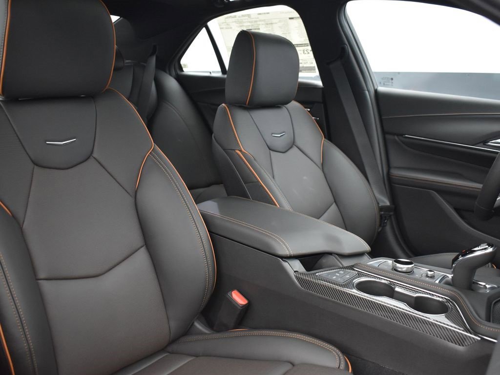 New 2025 Cadillac CT4 V w/ LPO, ONYX Package image 32